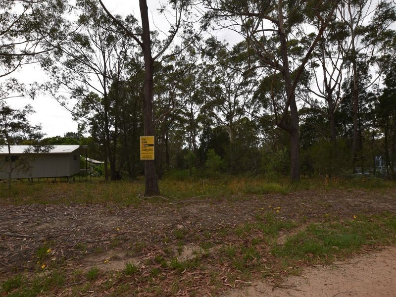 3 Catamaran, Russell Island QLD 4184