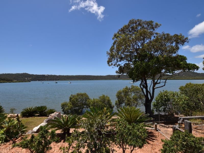 78 Canaipa Point Dve, Russell Island QLD 4184