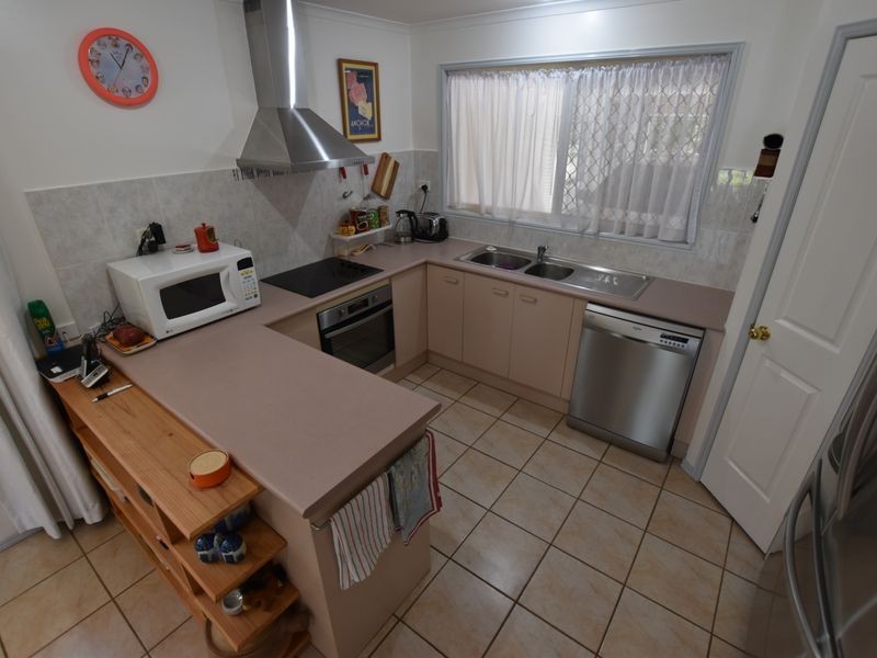 78 Canaipa Point Dve, Russell Island QLD 4184