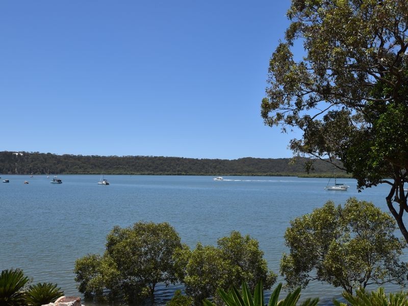 78 Canaipa Point Dve, Russell Island QLD 4184