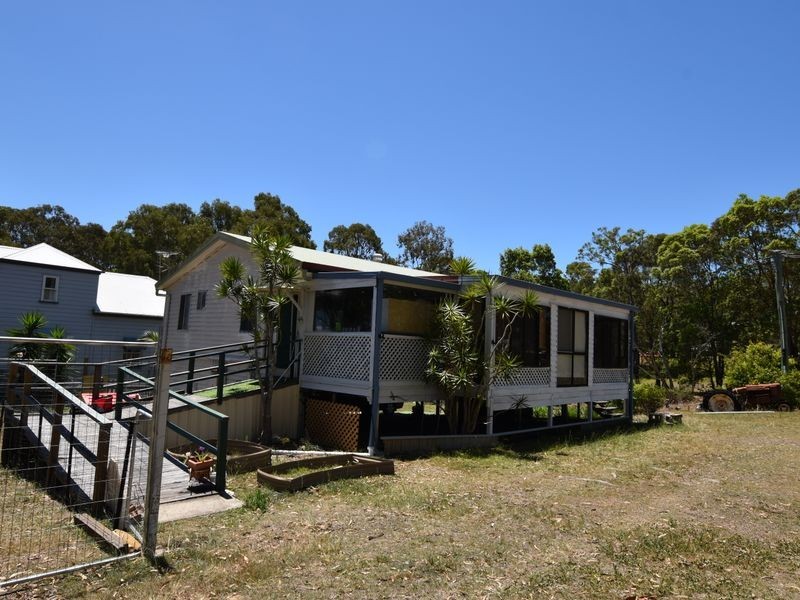 26 Kilpa, Russell Island QLD 4184