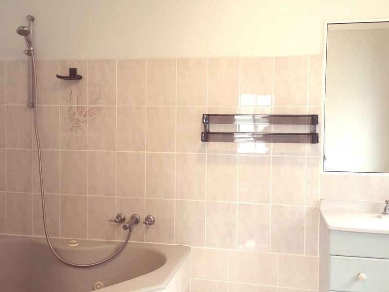 8 Bowning Street, Russell Island QLD 4184