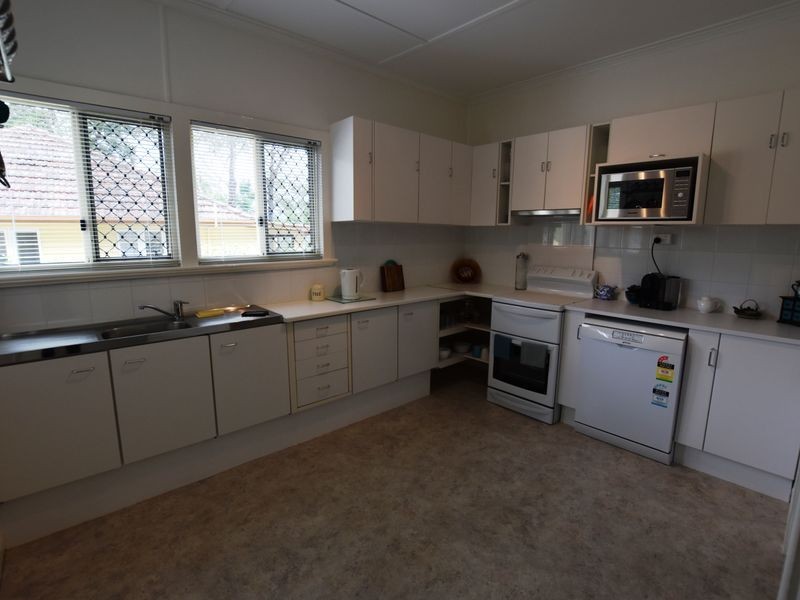 83 Channel Street, Russell Island QLD 4184