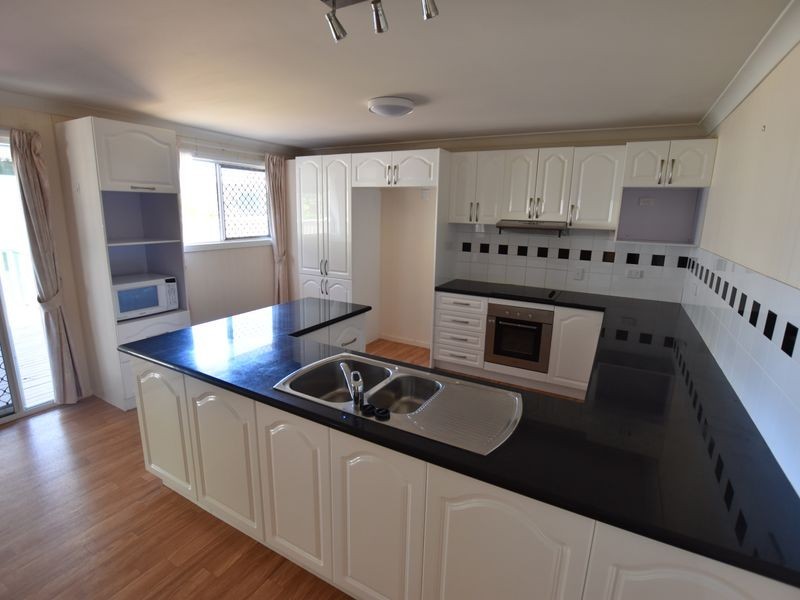 6 Burge Street, Russell Island QLD 4184