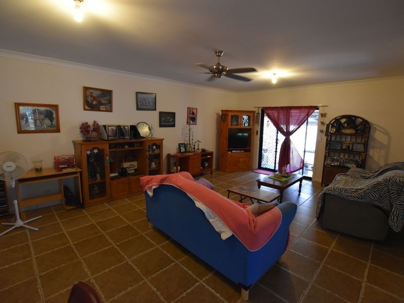 71 Channel Street, Russell Island QLD 4184