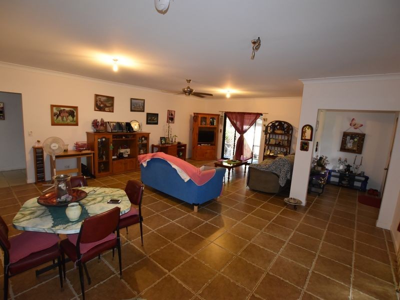 71 Channel Street, Russell Island QLD 4184