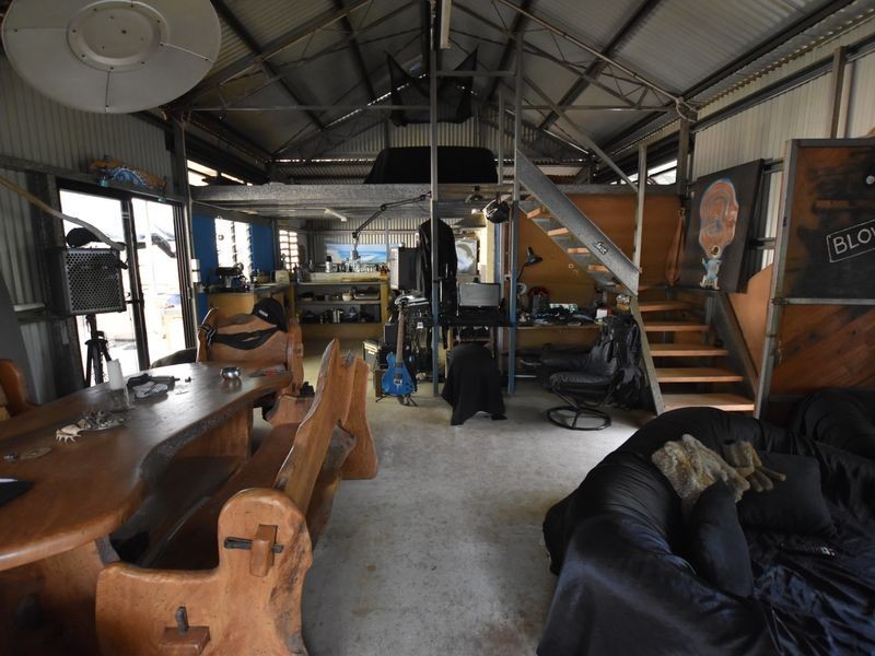 11 Eucalypt Street, Russell Island QLD 4184