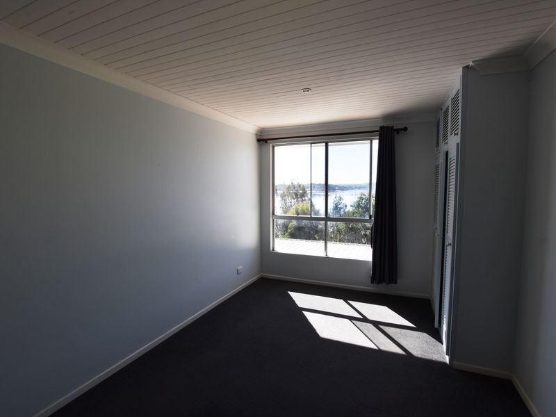 46-48 Skiff St, Russell Island QLD 4184