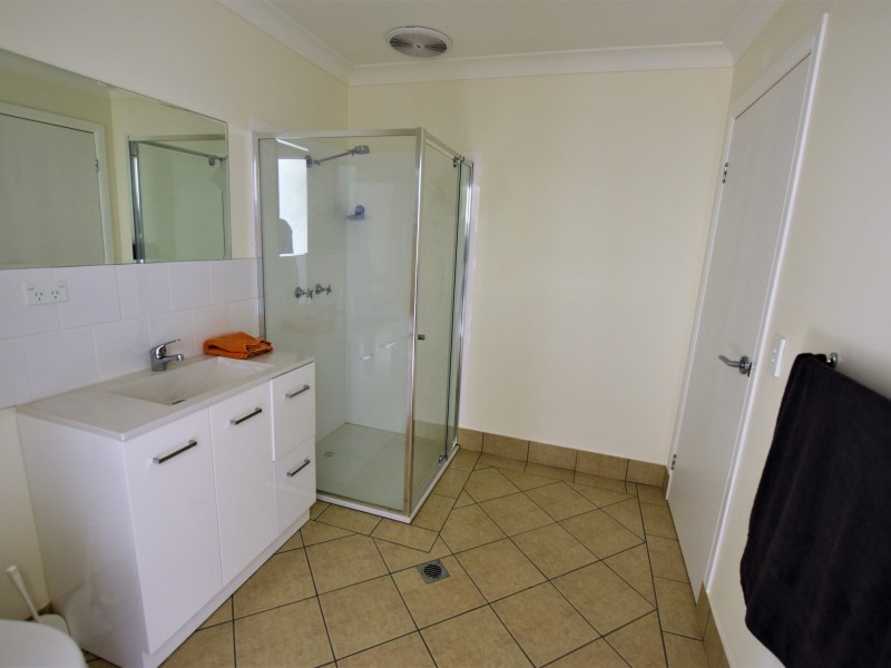 20 Reading Street, Russell Island QLD 4184