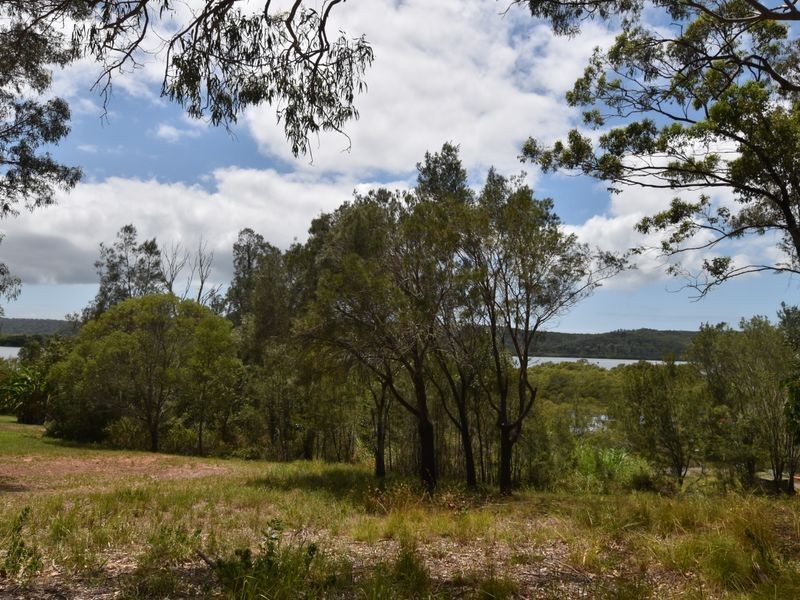 9 Aquamarine Avenue, Russell Island QLD 4184
