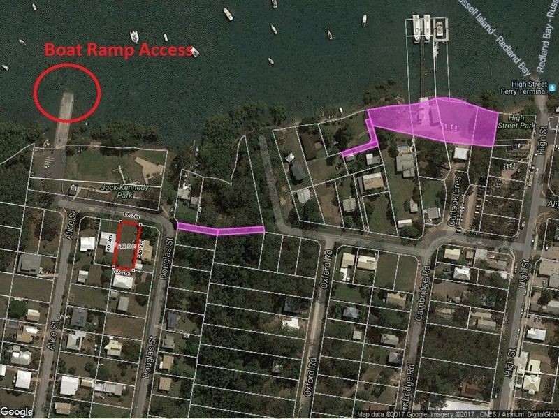 26 Douglas St, Russell Island QLD 4184