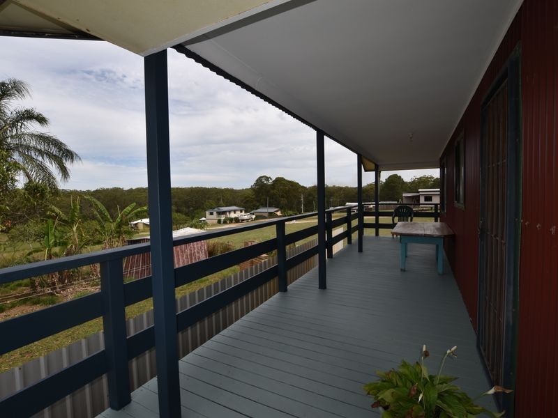 10 Pharlap St, Russell Island QLD 4184