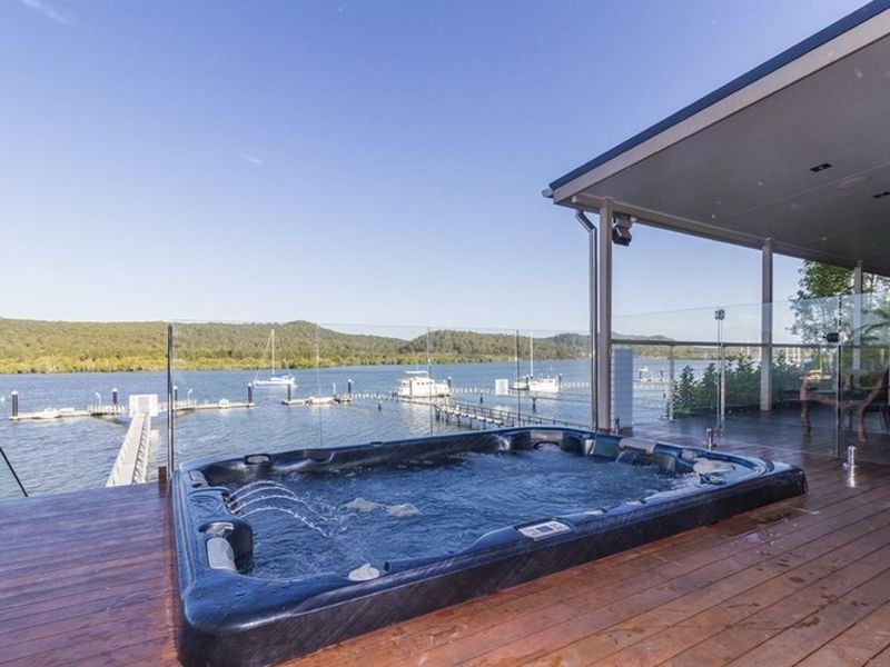 Russell Island QLD 4184