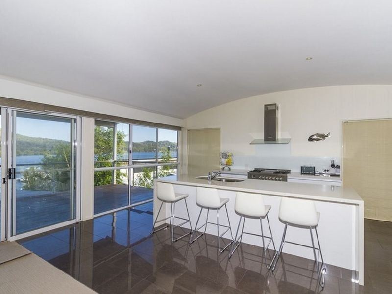 Russell Island QLD 4184