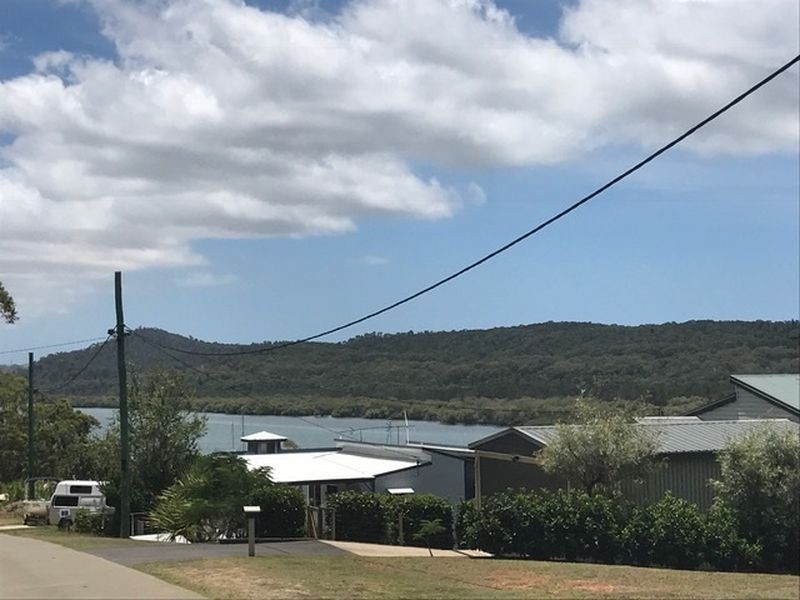 118 Wahine Dve, Russell Island QLD 4184