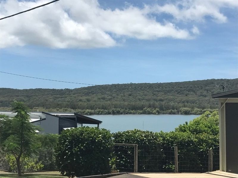 118 Wahine Dve, Russell Island QLD 4184