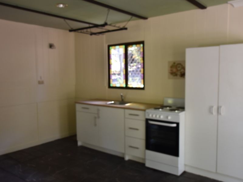 2-6 Calistamon, Russell Island QLD 4184