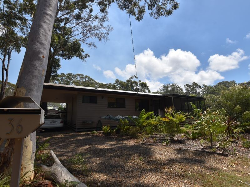36 Darwallah Ave, Russell Island QLD 4184