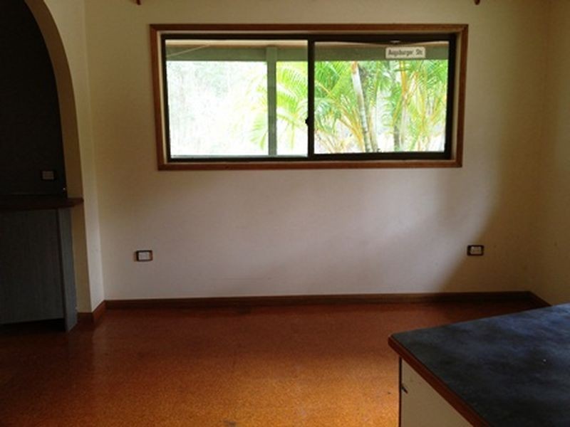 18 ilumba Street, Russell Island QLD 4184