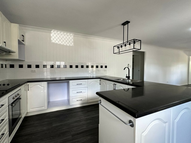 6 Burge Street, Russell Island QLD 4184