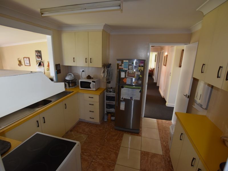 14 Acalypha, Russell Island QLD 4184