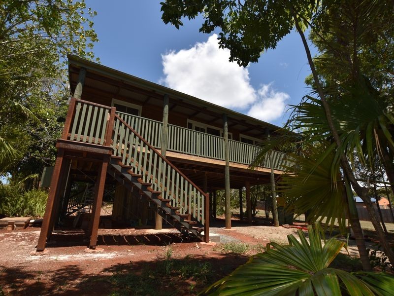 14 Laurel Street, Russell Island QLD 4184