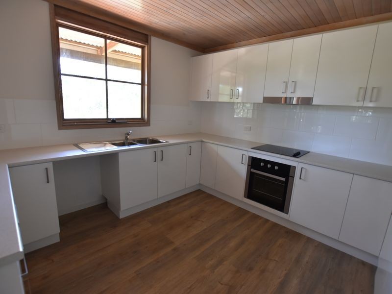 14 Laurel Street, Russell Island QLD 4184