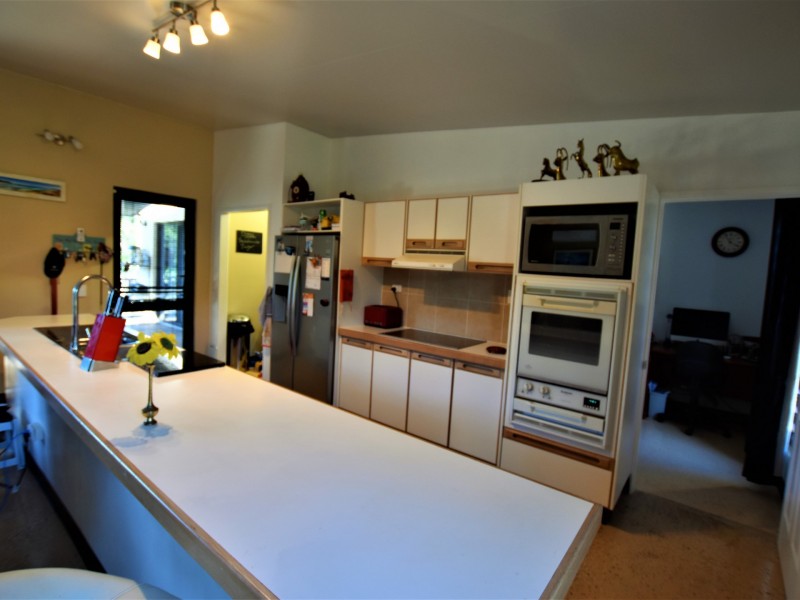 37 Judith Street, Russell Island QLD 4184