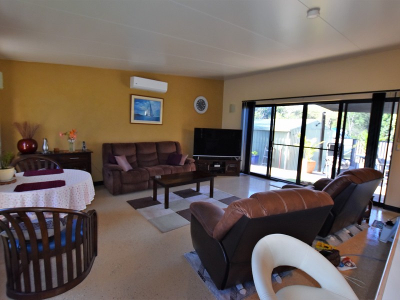 37 Judith Street, Russell Island QLD 4184