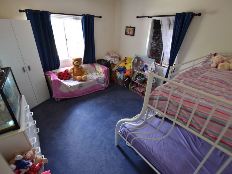 27 Banksia Street, Russell Island QLD 4184