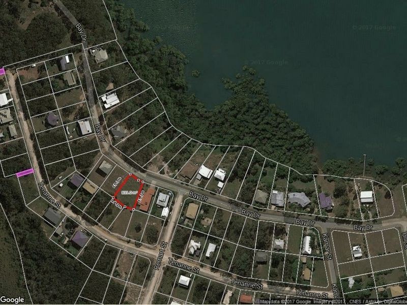 20 Bay Dve, Russell Island QLD 4184