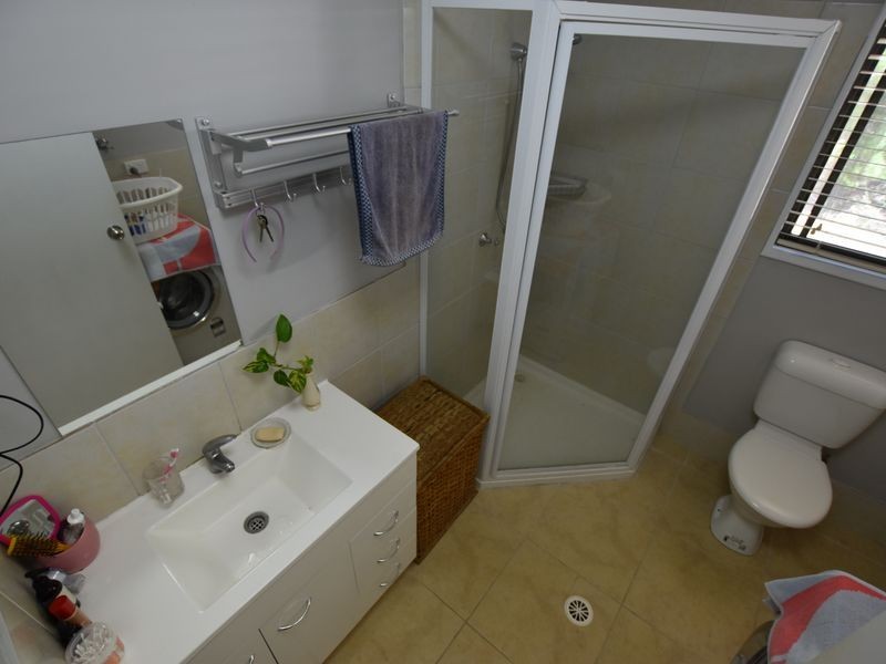 9 Todman St, Russell Island QLD 4184