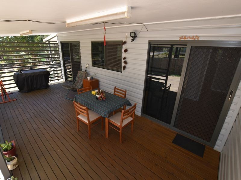 9 Todman St, Russell Island QLD 4184