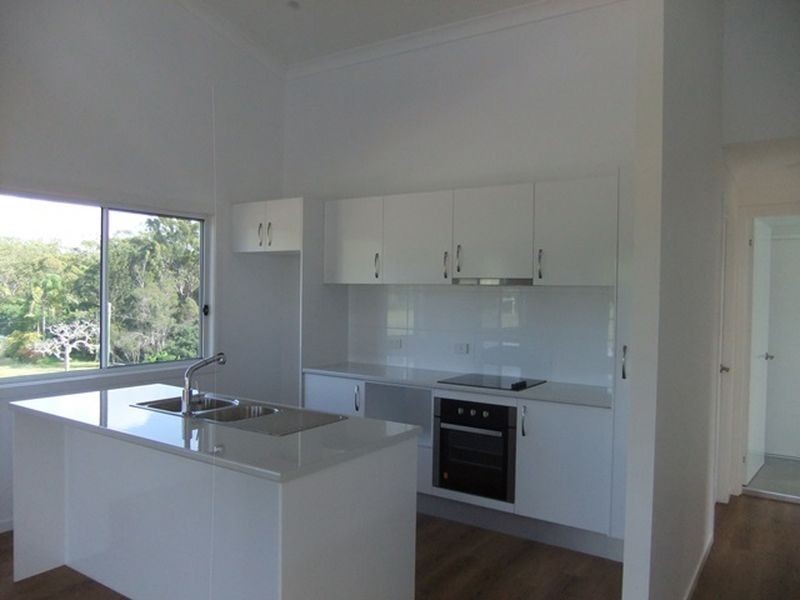 1 Miriam Street, Russell Island QLD 4184