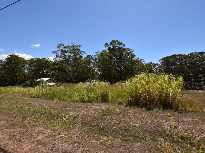 17 Mountain View Cres, Russell Island QLD 4184