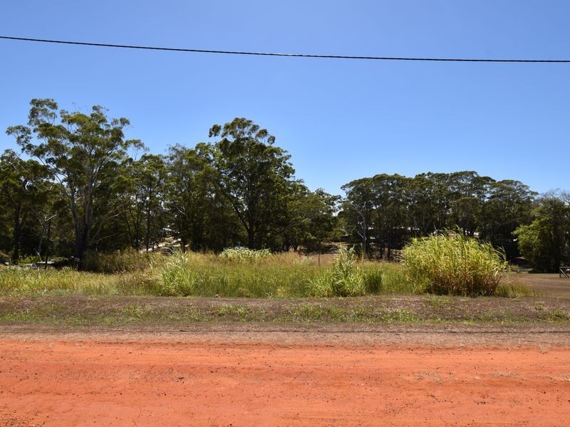 17 Mountain View Cres, Russell Island QLD 4184