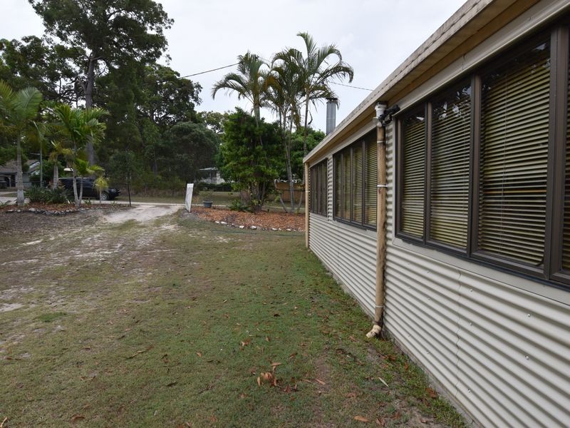 42 Cunningham Avenue, Russell Island QLD 4184