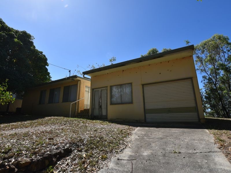 98 Crescent Dve, Russell Island QLD 4184
