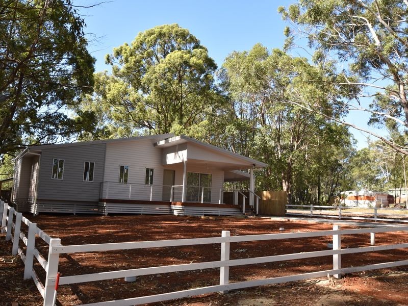 49 Highland Street., Russell Island QLD 4184