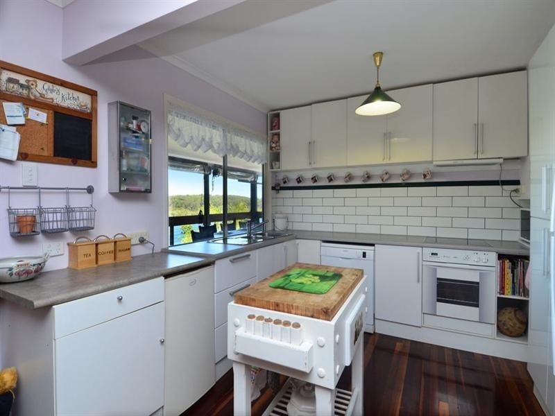 96 Crescent Drive, Russell Island QLD 4184