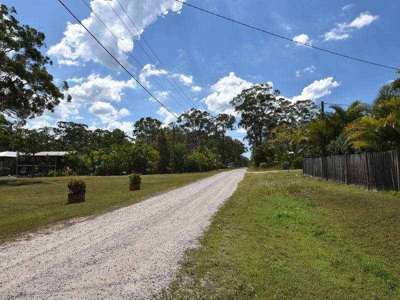 55 Darwallah Ave, Russell Island QLD 4184