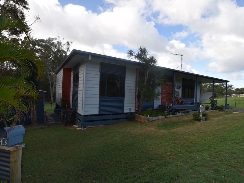 43 Catamaran, Russell Island QLD 4184