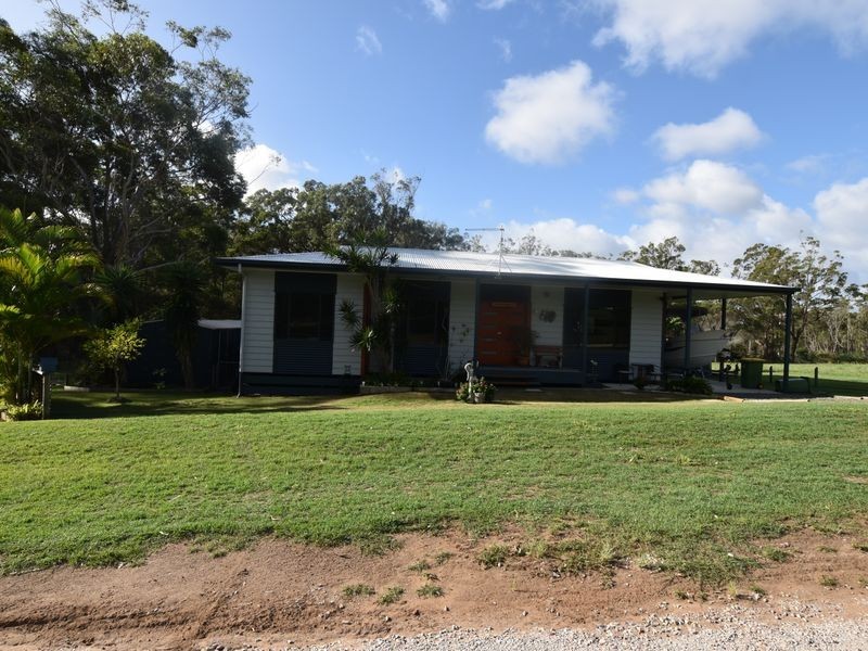 43 Catamaran, Russell Island QLD 4184