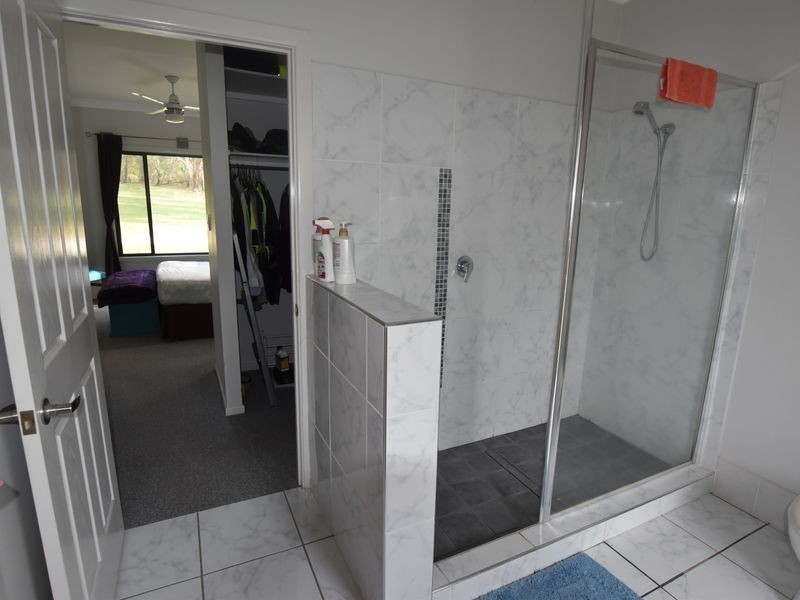 43 Catamaran, Russell Island QLD 4184