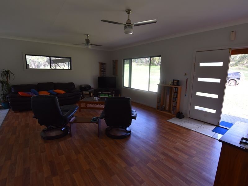43 Catamaran, Russell Island QLD 4184