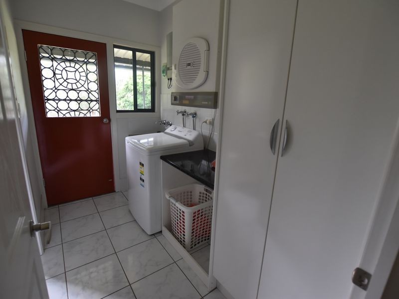 43 Catamaran, Russell Island QLD 4184