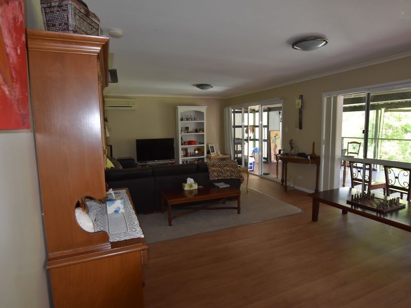 48 Tenanne Street, Russell Island QLD 4184