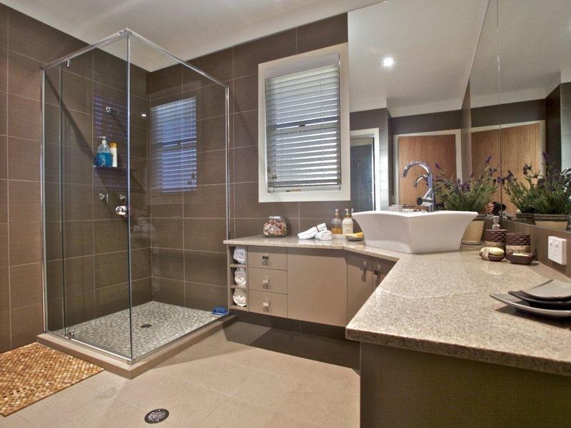 8 Alice St, Russell Island QLD 4184