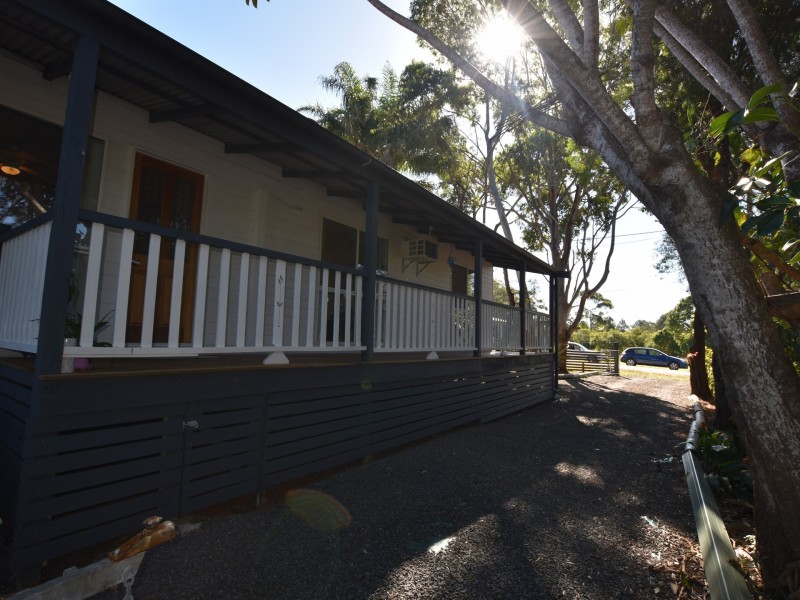 4 Pharlap Street, Russell Island QLD 4184