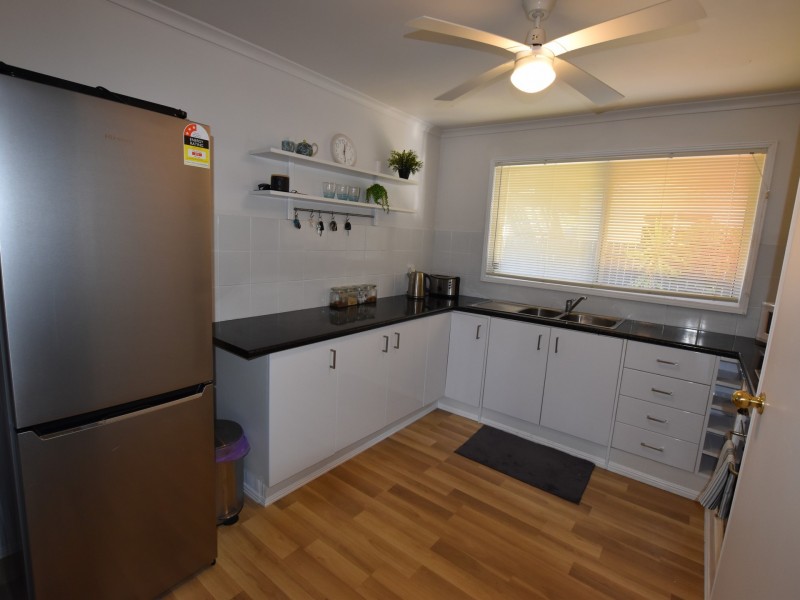 4 Pharlap Street, Russell Island QLD 4184